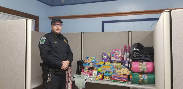 Today, the GCRPD, in conjunction with the Supervisors of Morris, Perry, and Wayne Townships, delivered a trunk full of presents to Greene County CYS for their Angel Tree. Together, we were able to fulfill 22 Angel wishes for children in Greene County, and we wish them all a Merry Christmas.